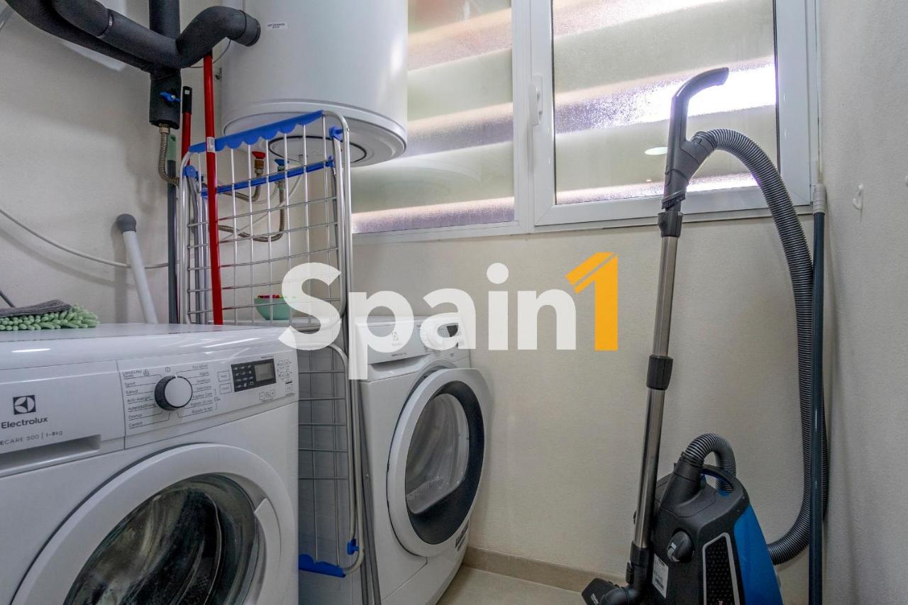 3 Bedrooms In Flamenca Village With 3 Pools, Sauna, Gym And Jacuzzi Apartment *