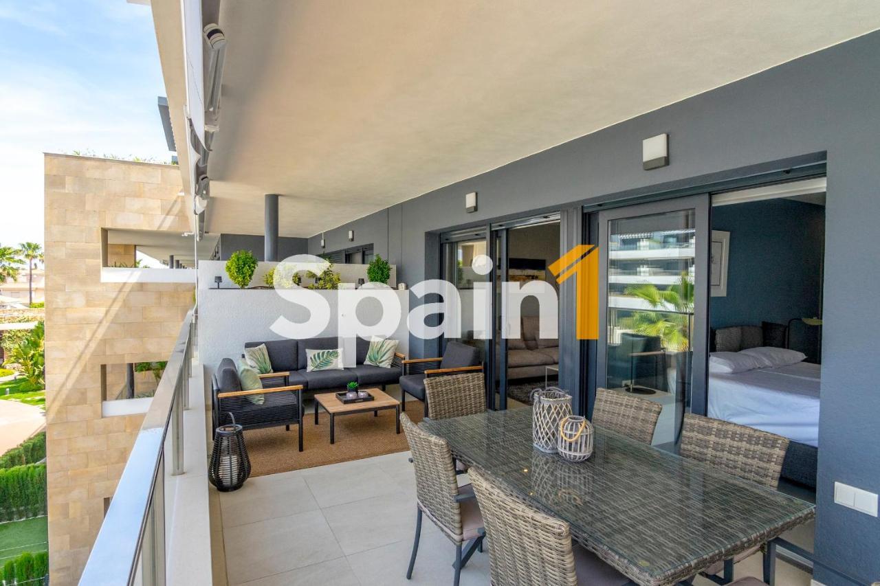 Apartment 3 Bedrooms In Flamenca Village With 3 Pools, Sauna, Gym And Jacuzzi Alicante