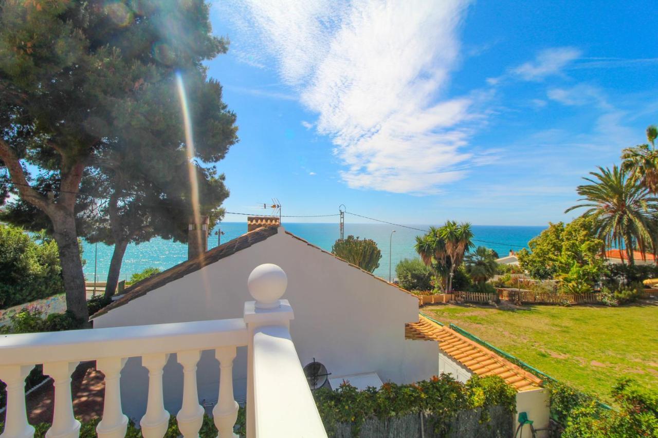 Beachside Villa: Mediterranean Retreat Near Villa *