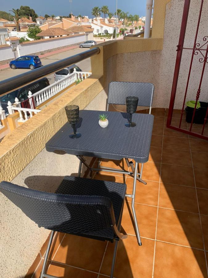 Casa Vern, Calle Del Lobo, Orihuela Costa Apartment *