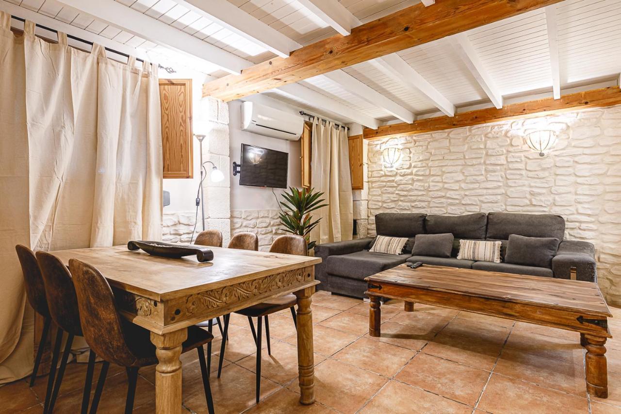Exotic Little Palace Center Apartment Alicante