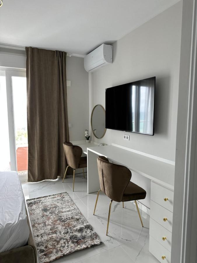 Luxury Beach Flat