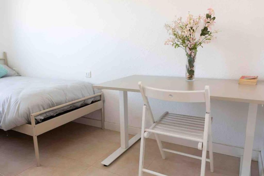 Apartamento Gran Apartamento, Aire Acondicionado, Piscina Y Parking Gratuito Alicante