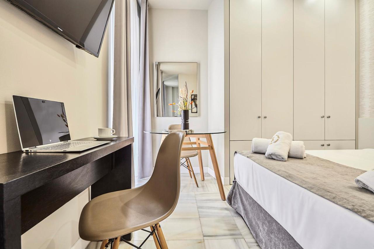 Hello Aparthotel Alicante