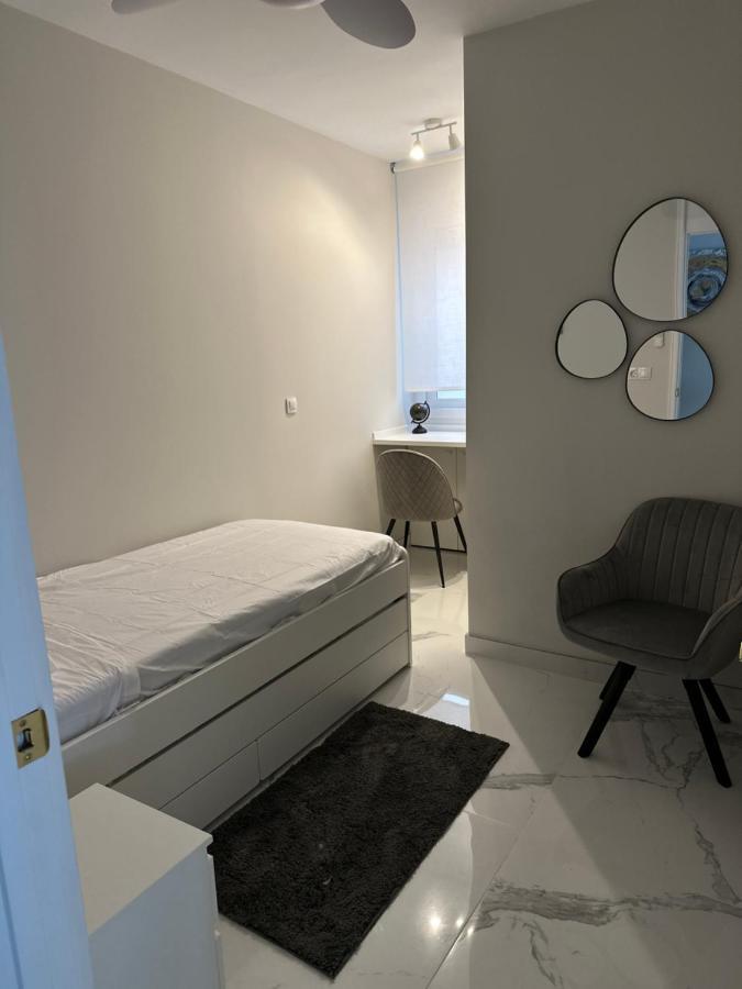 Luxury Beach Flat *