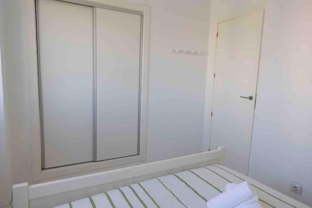 Apartamento Gran Apartamento, Aire Acondicionado, Piscina Y Parking Gratuito *