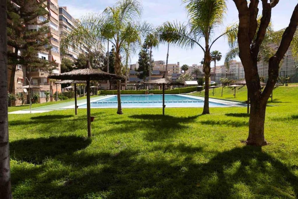 Apartamento Gran Apartamento, Aire Acondicionado, Piscina Y Parking Gratuito