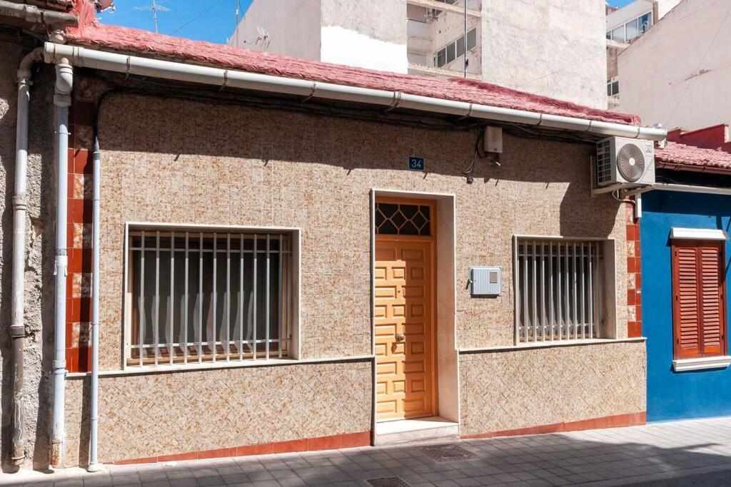 The Little House In The Neighbourhood Сasa de vacaciones