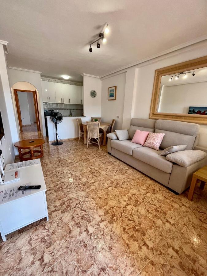 Tranquil Self Catering Golf Course Apartment *