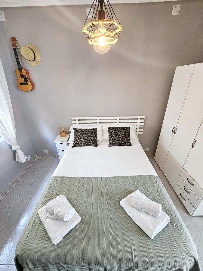 Cozynest - With Terrace Apartment Alicante