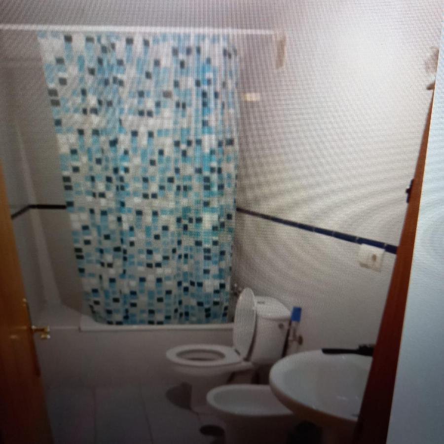 Hiromi Calle Julio Antonio Homestay Alicante