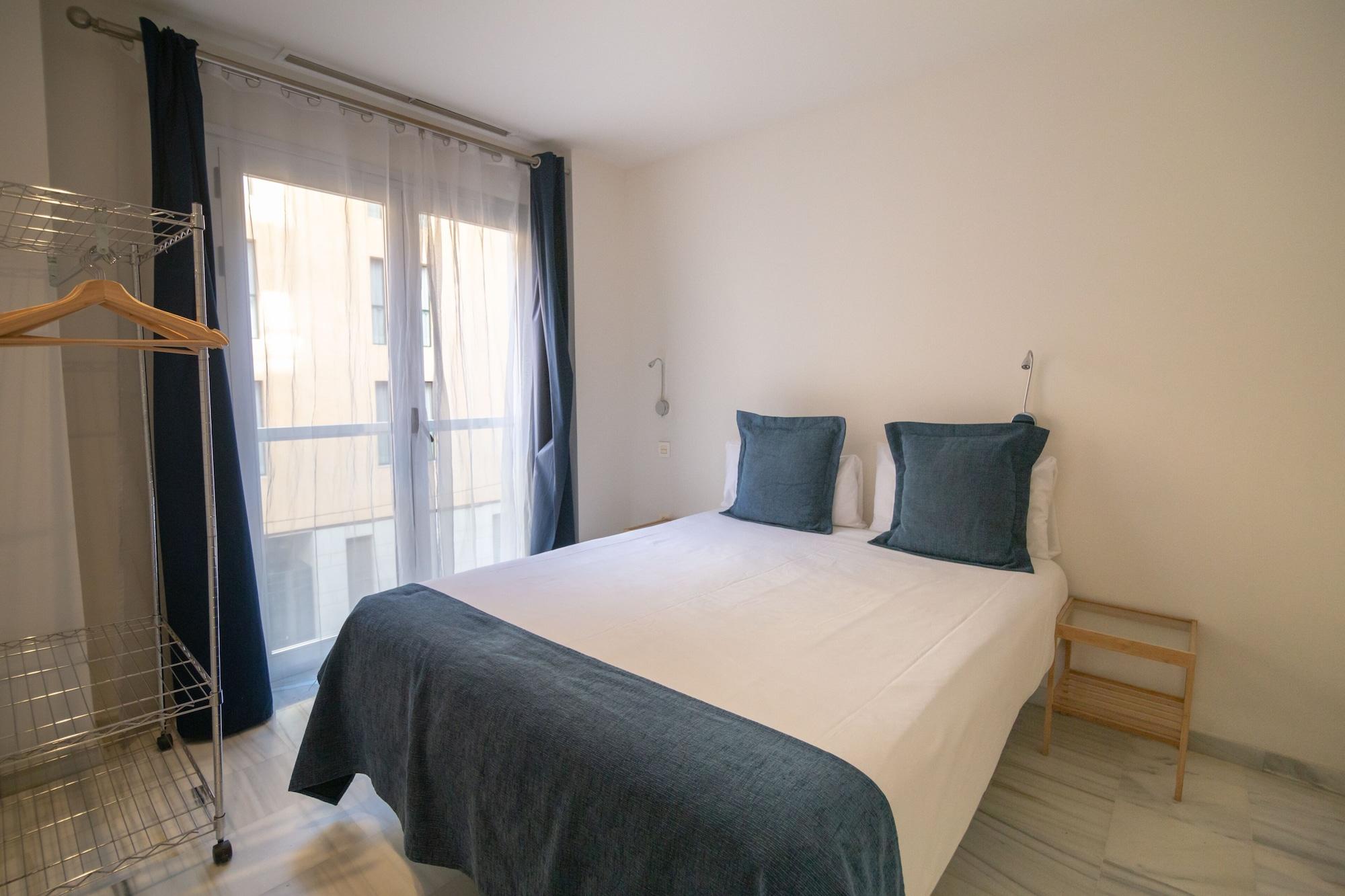Hotel La Milagrosa 2* Alicante