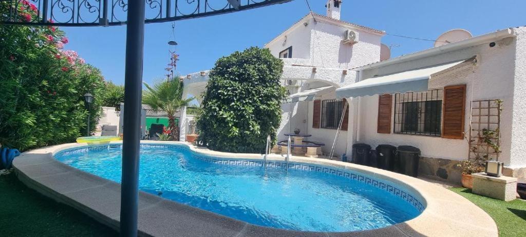 Villamartin Oasis *