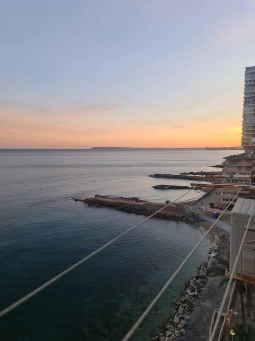 Coqueto Loft Con Vistas Inmejorables Frente Al Mar Alicante