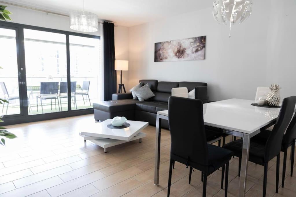 Modern Apartment, Pool & Air Con, San Juan Playa Apartamento Alicante
