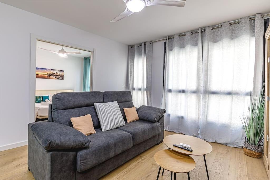 Moderno Apartamento Con Ac En Lorenzo Casanova Apartment