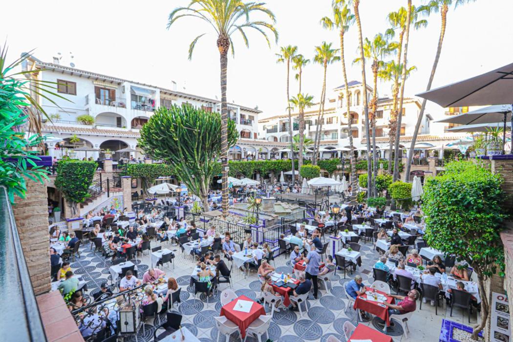 Presidential Villamartin Plaza Av Brisas 67 * Alicante