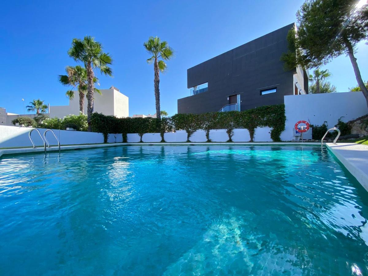 Luxury House Villamartin Zenia Apartamento *