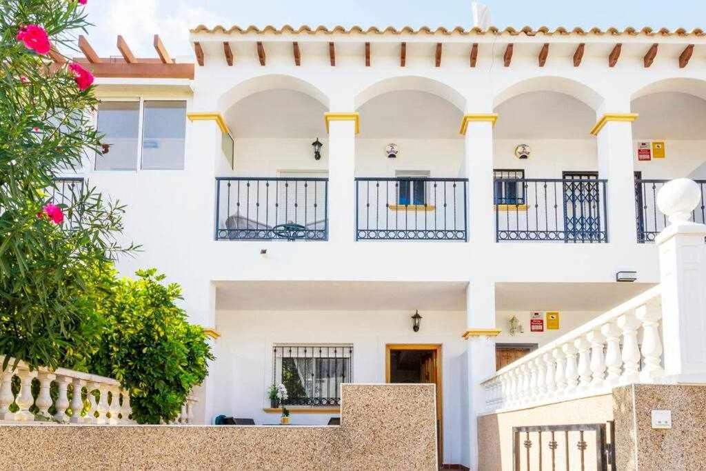 Apartment Casa Pink Punta Prima *