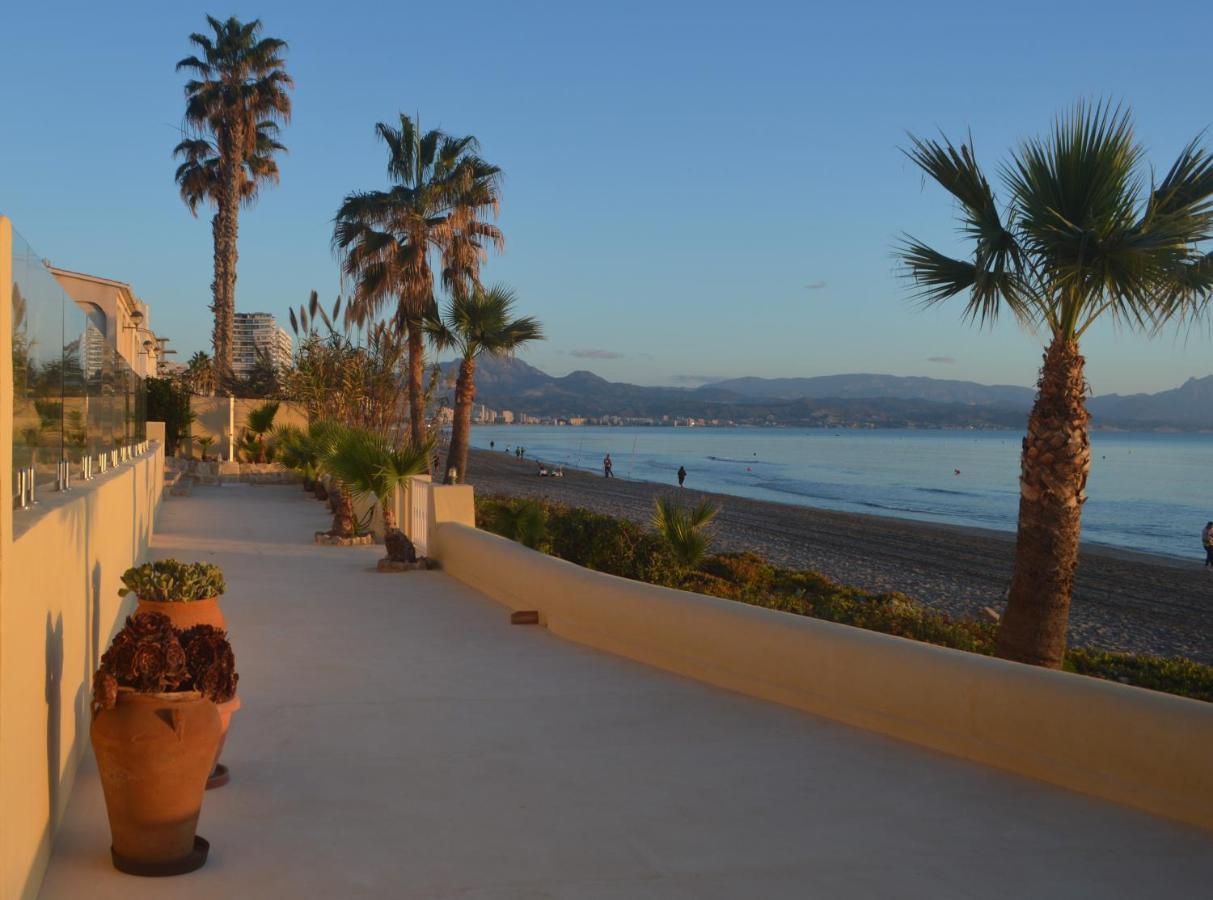 Excepcional Amanecer Al Borde De Playa Y Mar, En Roquetes Apartamento Alicante