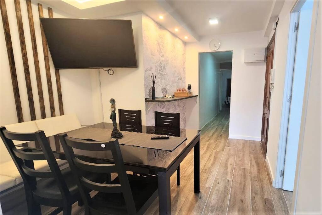 Apartamento En La Rambla Centro *