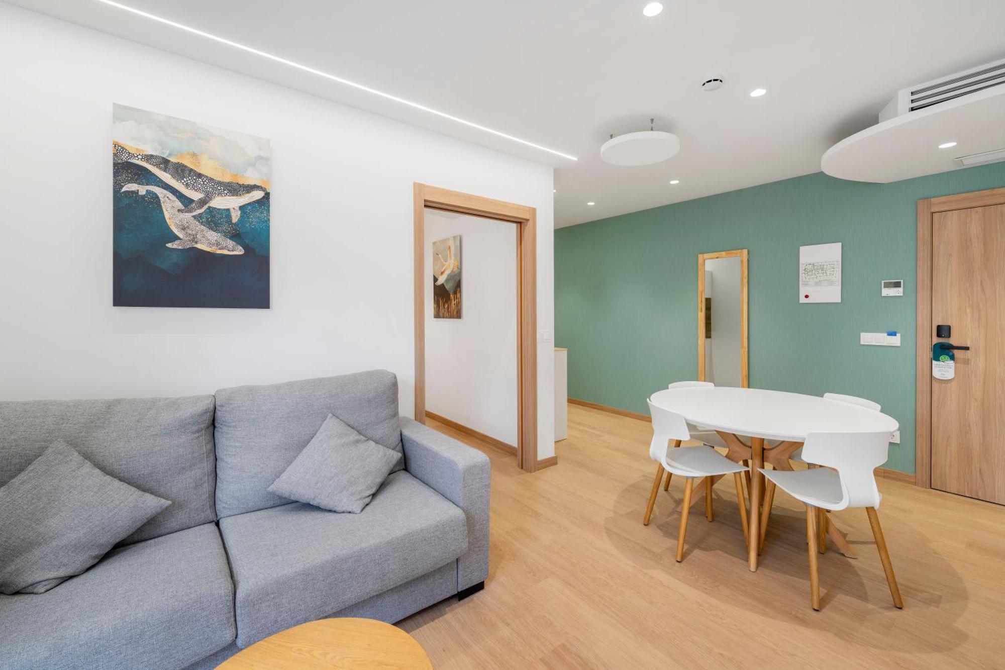 Odyssey Aparthotel