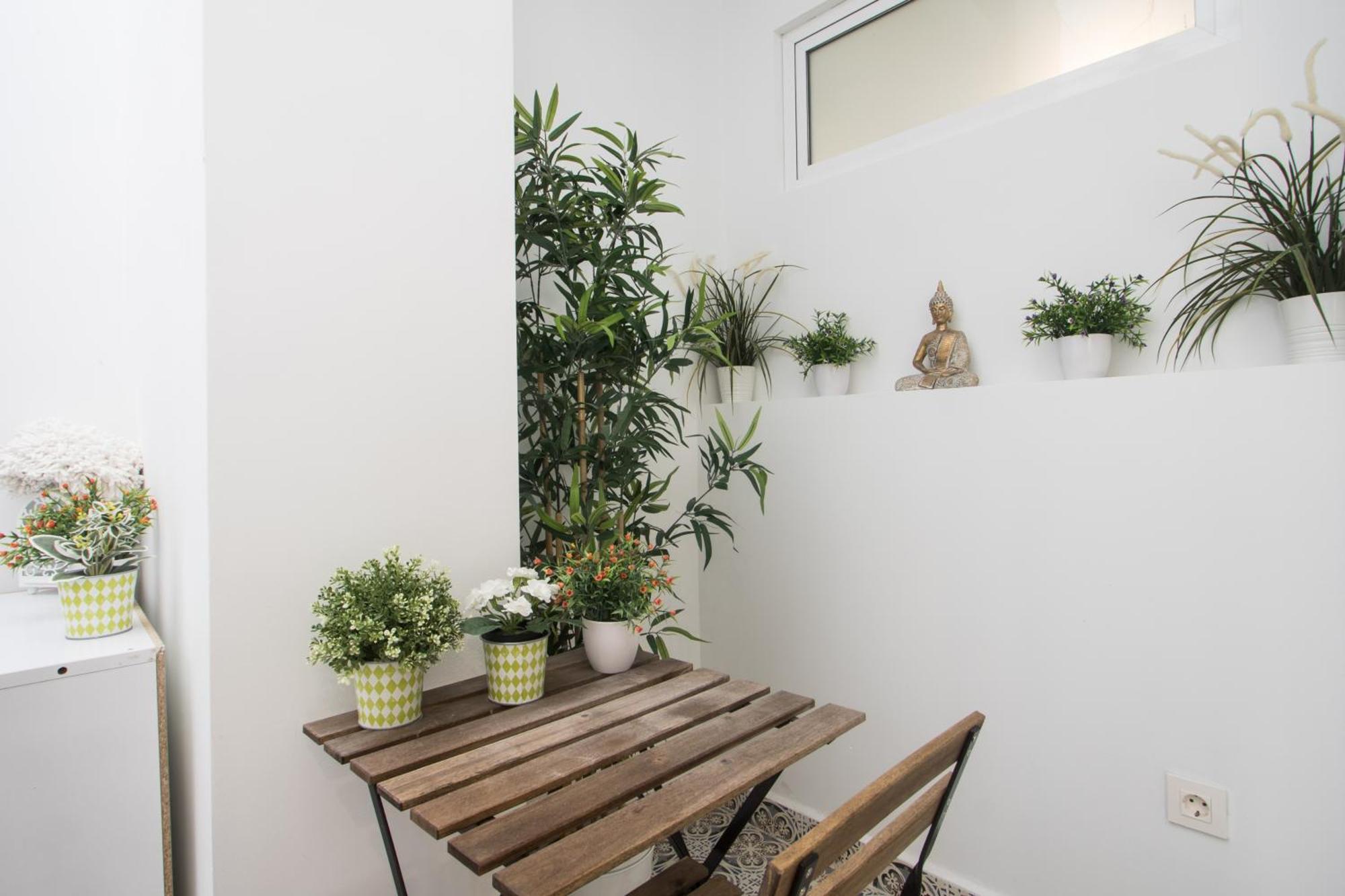Apartamento 4 Bedroom/3 Baths W/ Ac In Near Beach! *