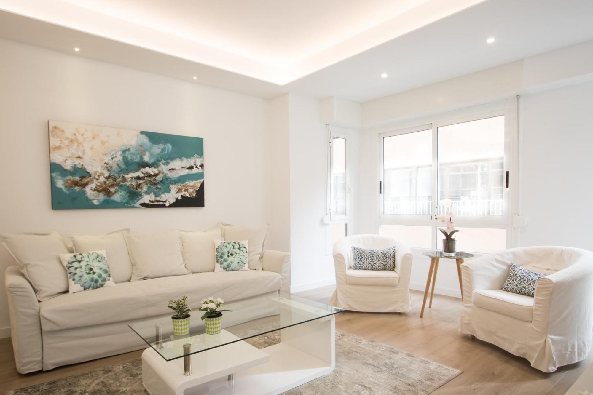 4 Bedroom/3 Baths W/ Ac In Near Beach! Apartamento *