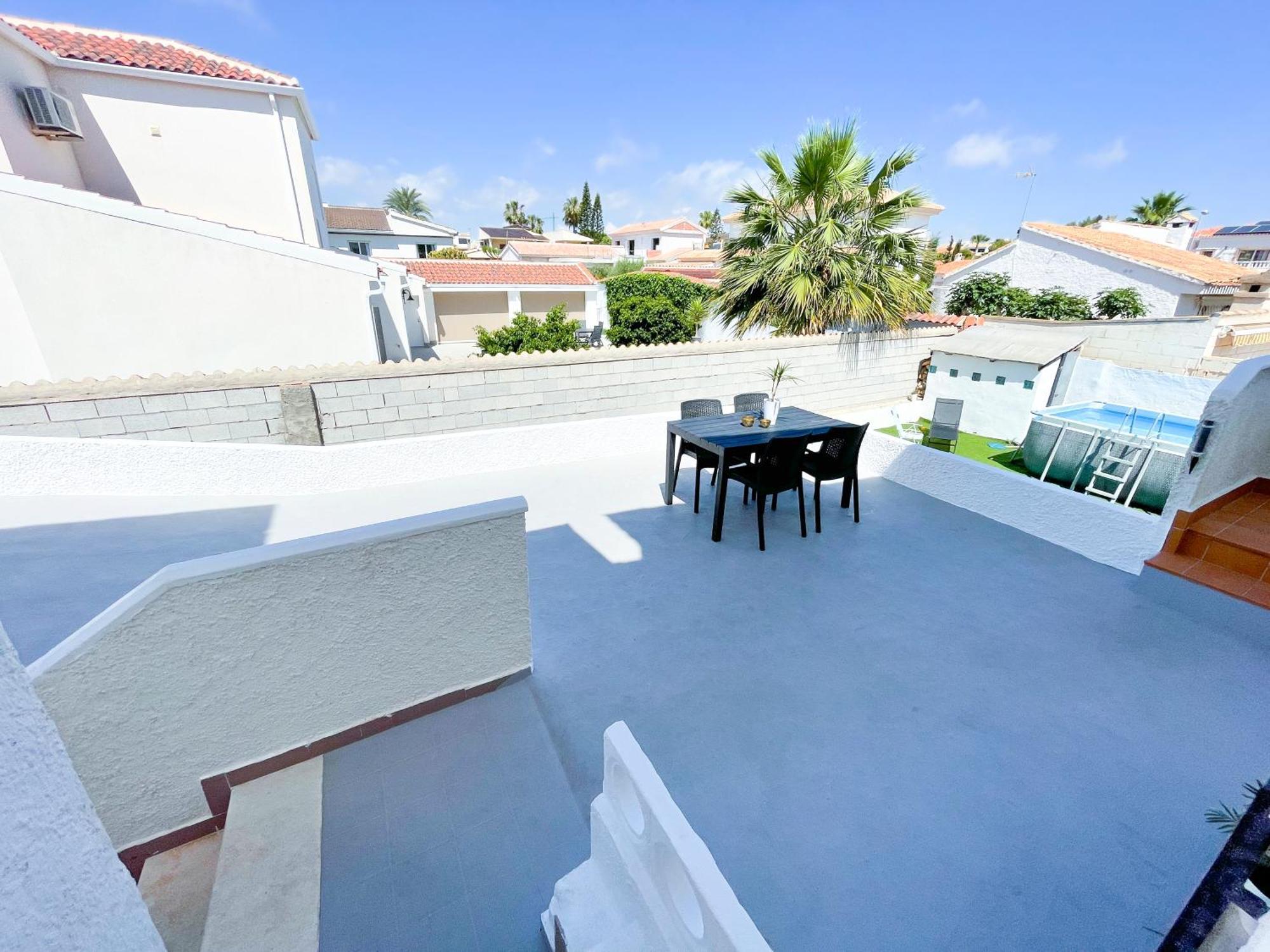 La Zenia House * Alicante