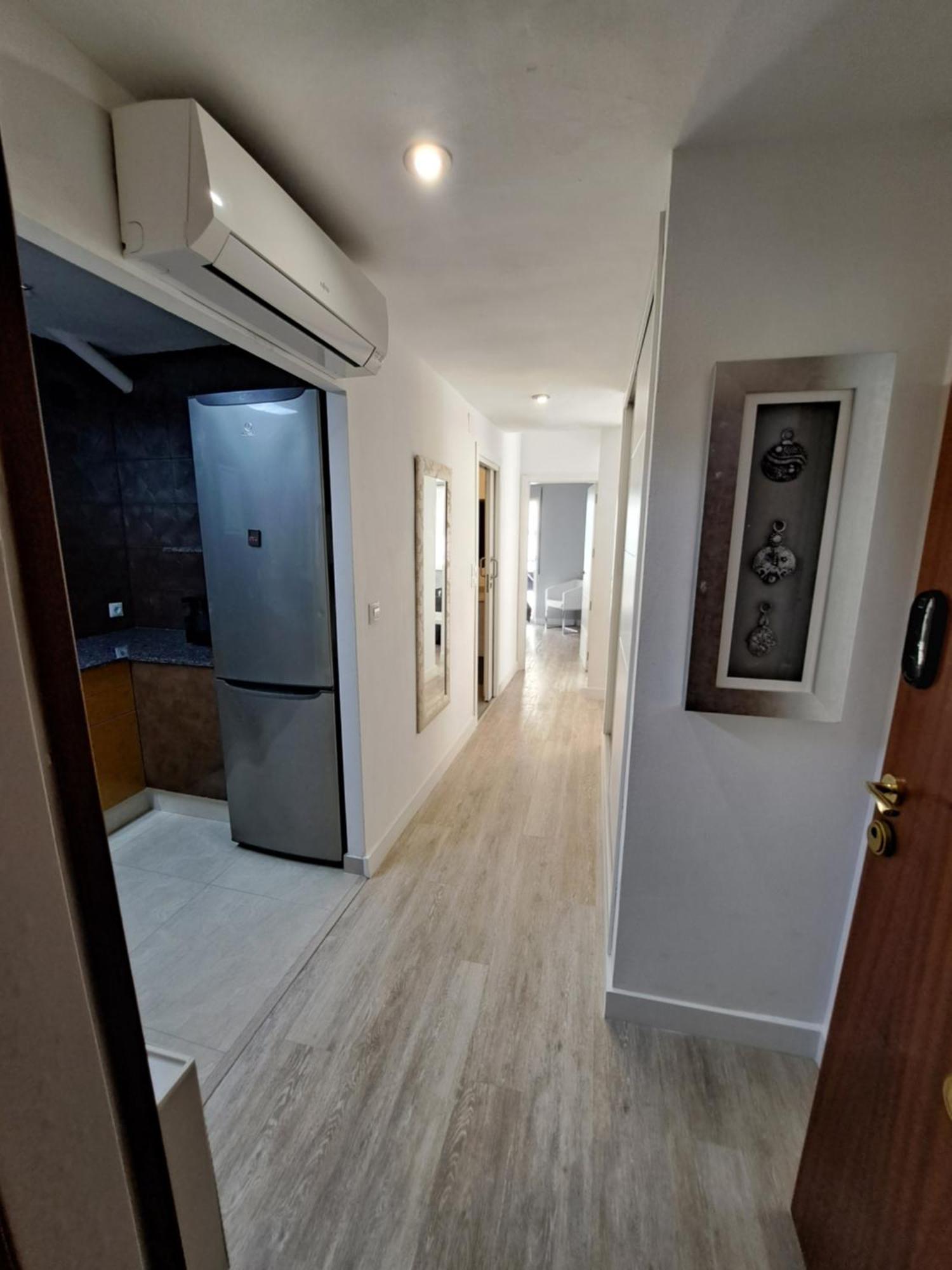 Modern 2 Bedroom Corner Unit In The Heart Of * Alicante