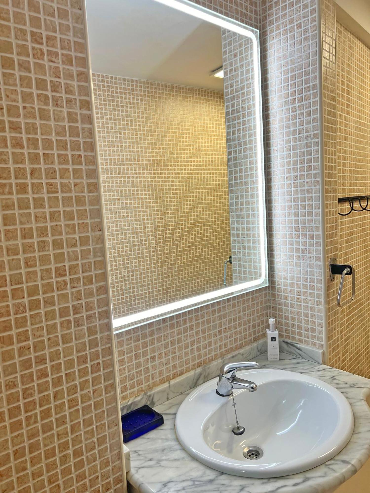 Apartamento Mercado Puro Centro. 4 Hab. A/c.