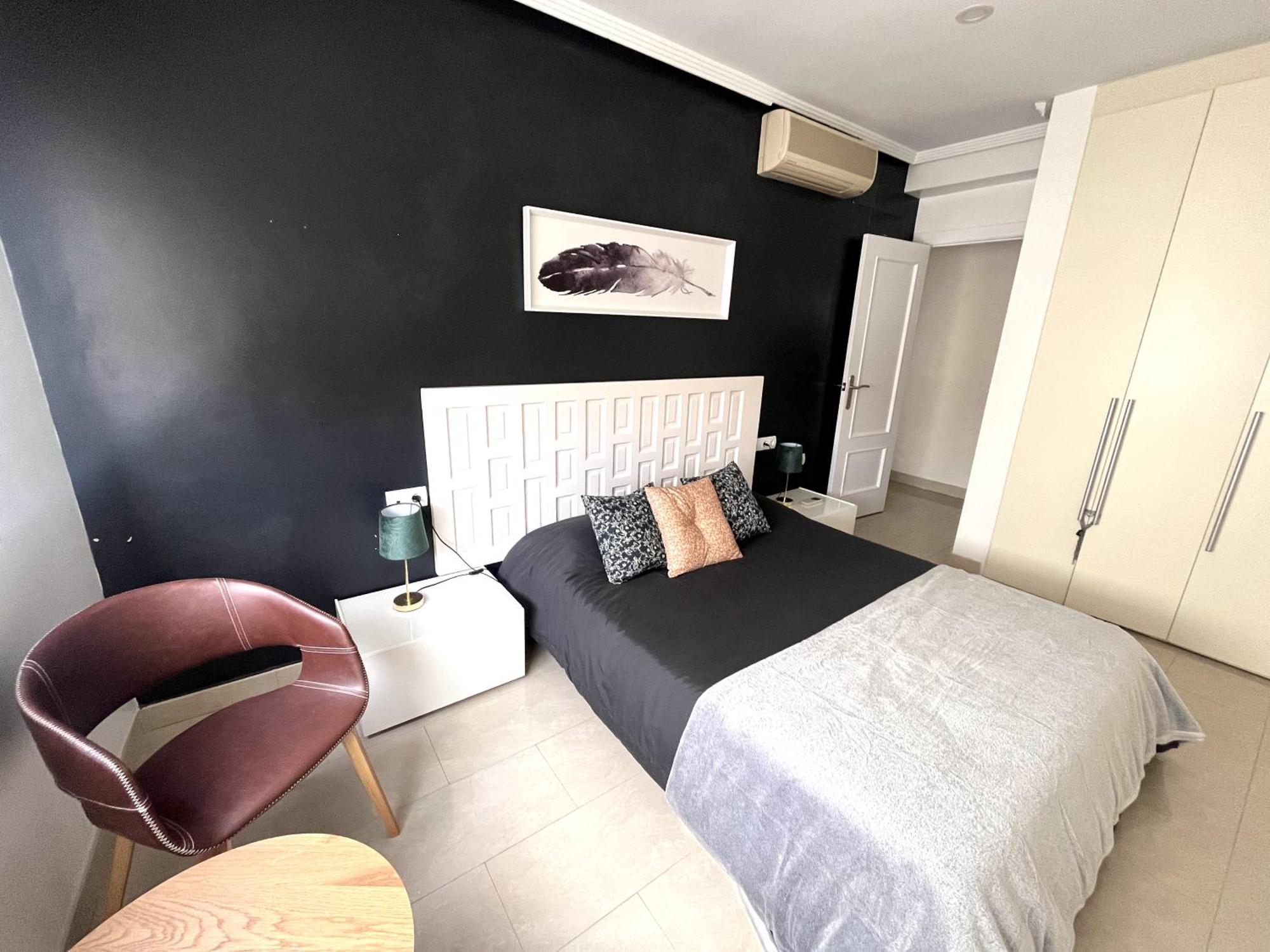 Apartamento Precioso Atico En Pleno Centro De Alicante