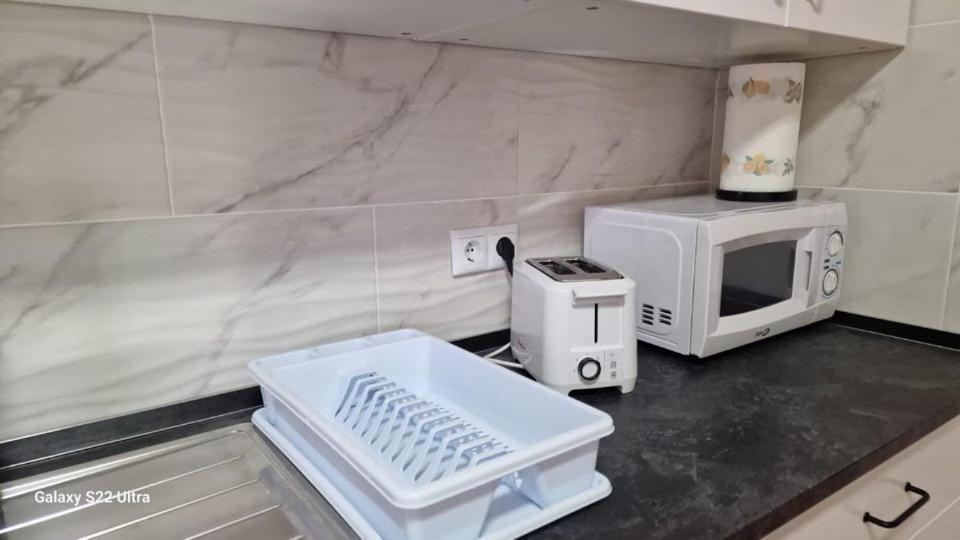 Apartamento Piso Grande Amplio Grandes Grupos 4 2 Baños, 4ac Y Wifi