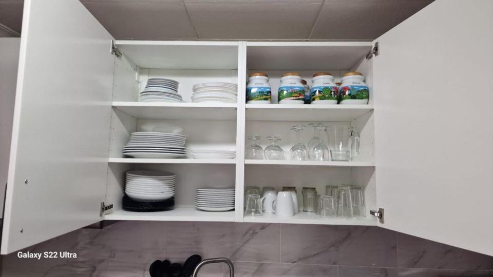 Apartamento Piso Grande Amplio Grandes Grupos 4 2 Baños, 4ac Y Wifi