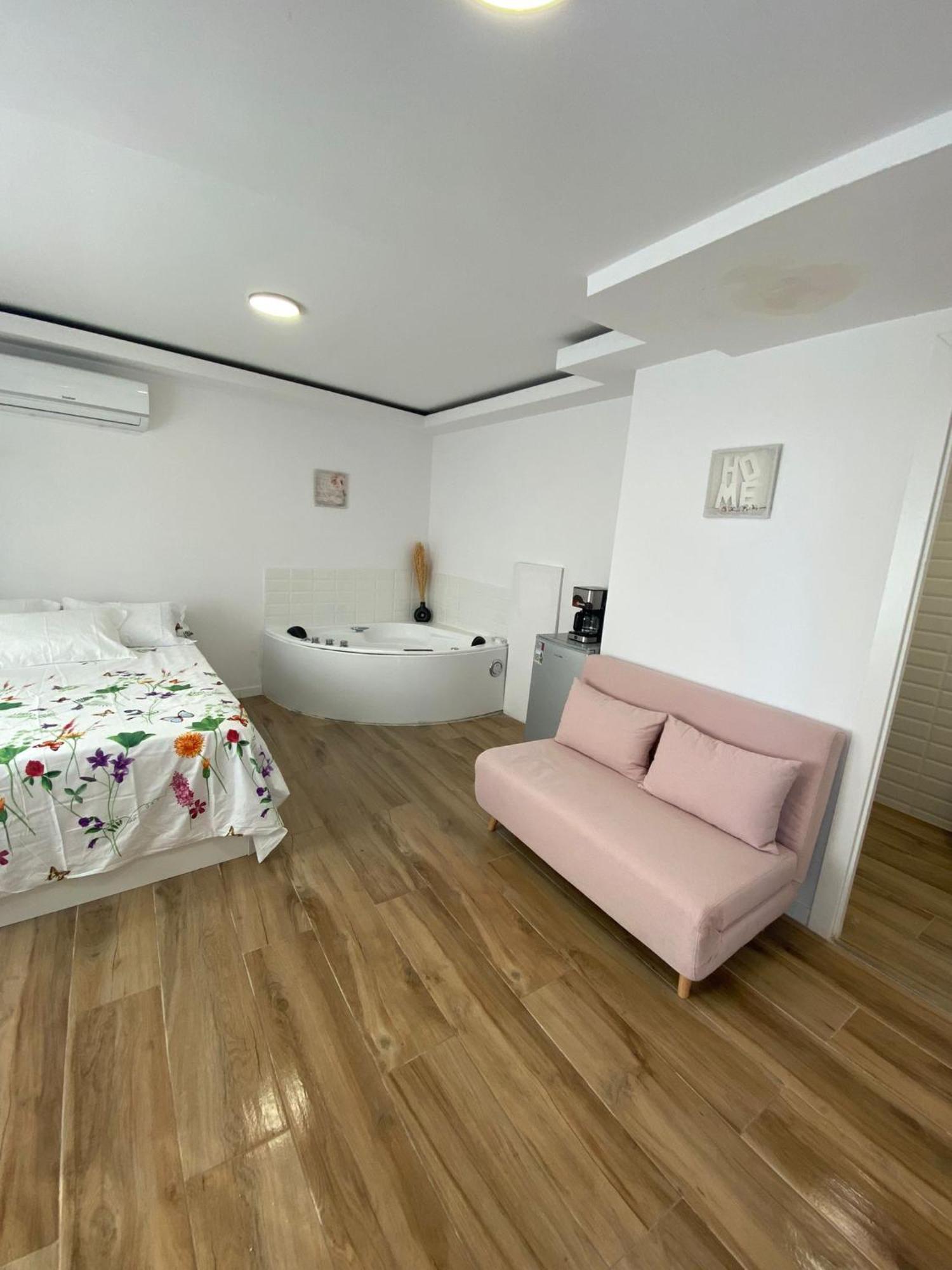 Love hotel Playa Postiguet Alicante