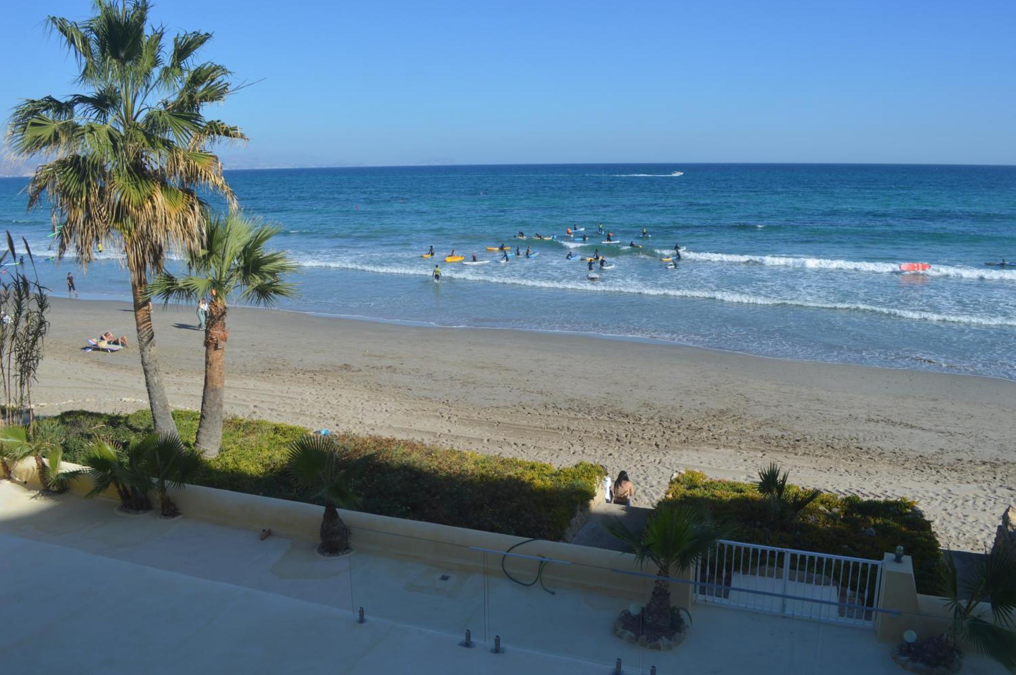 Extraordinario A Pie De Playa Roquetes *