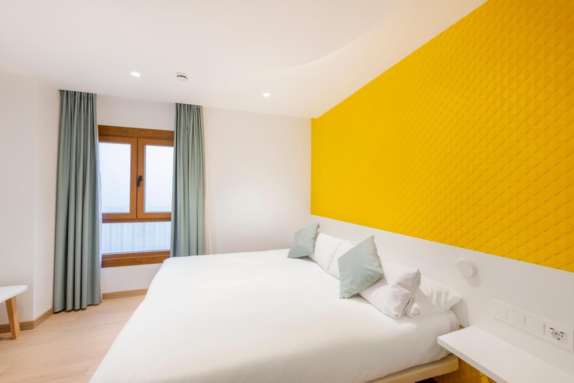 Odyssey Aparthotel *