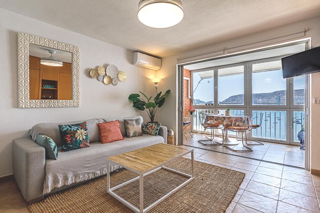 Lovely Flat On The - Awesome View