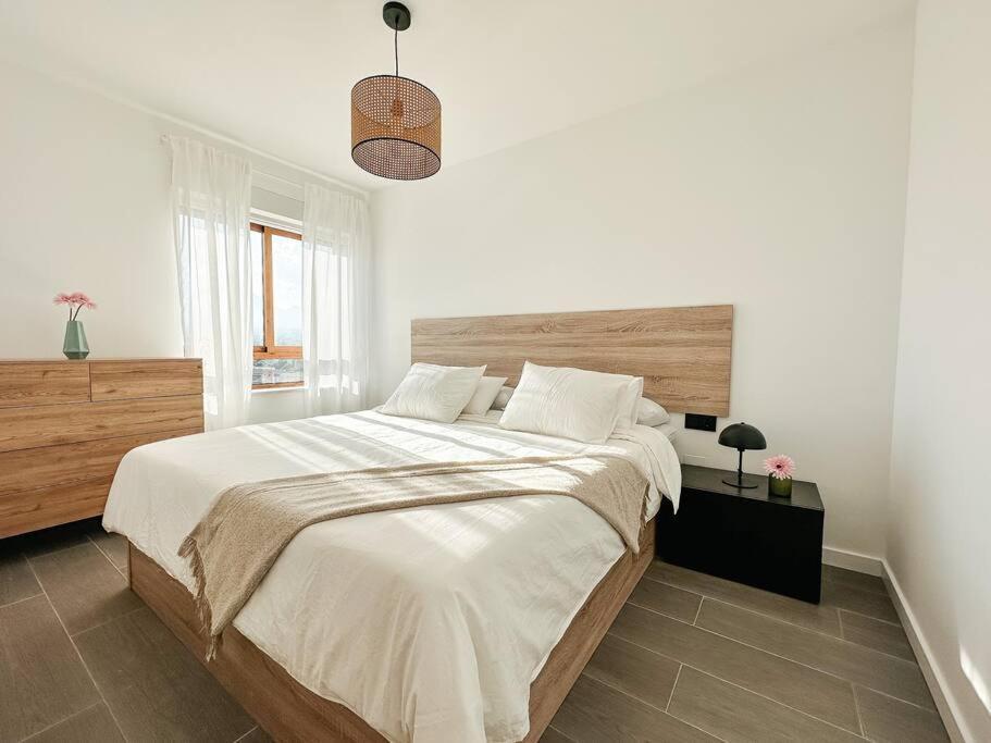 Apartamento Precioso Con Piscina Y Vistas Alicante