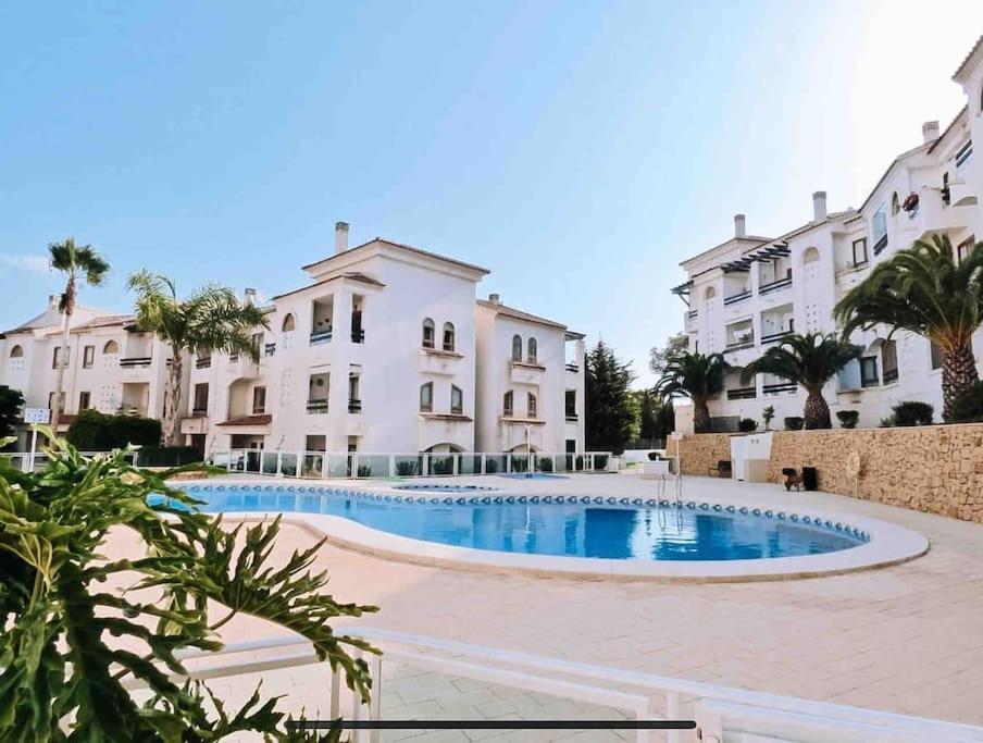 Precioso Con Piscina Y Vistas Apartamento Alicante