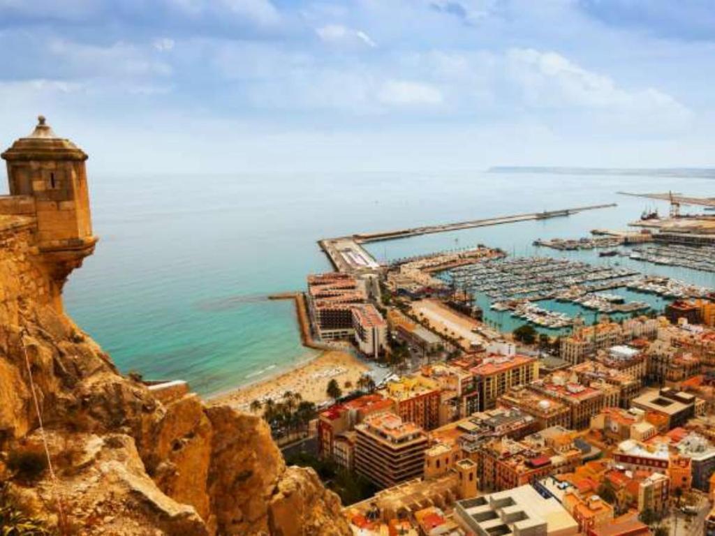 Mediterraneo Munoz Apartment Alicante