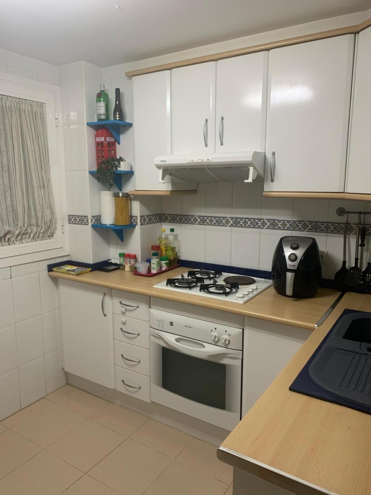 Habitación en casa particular En Piso Cerca Playa Alicante