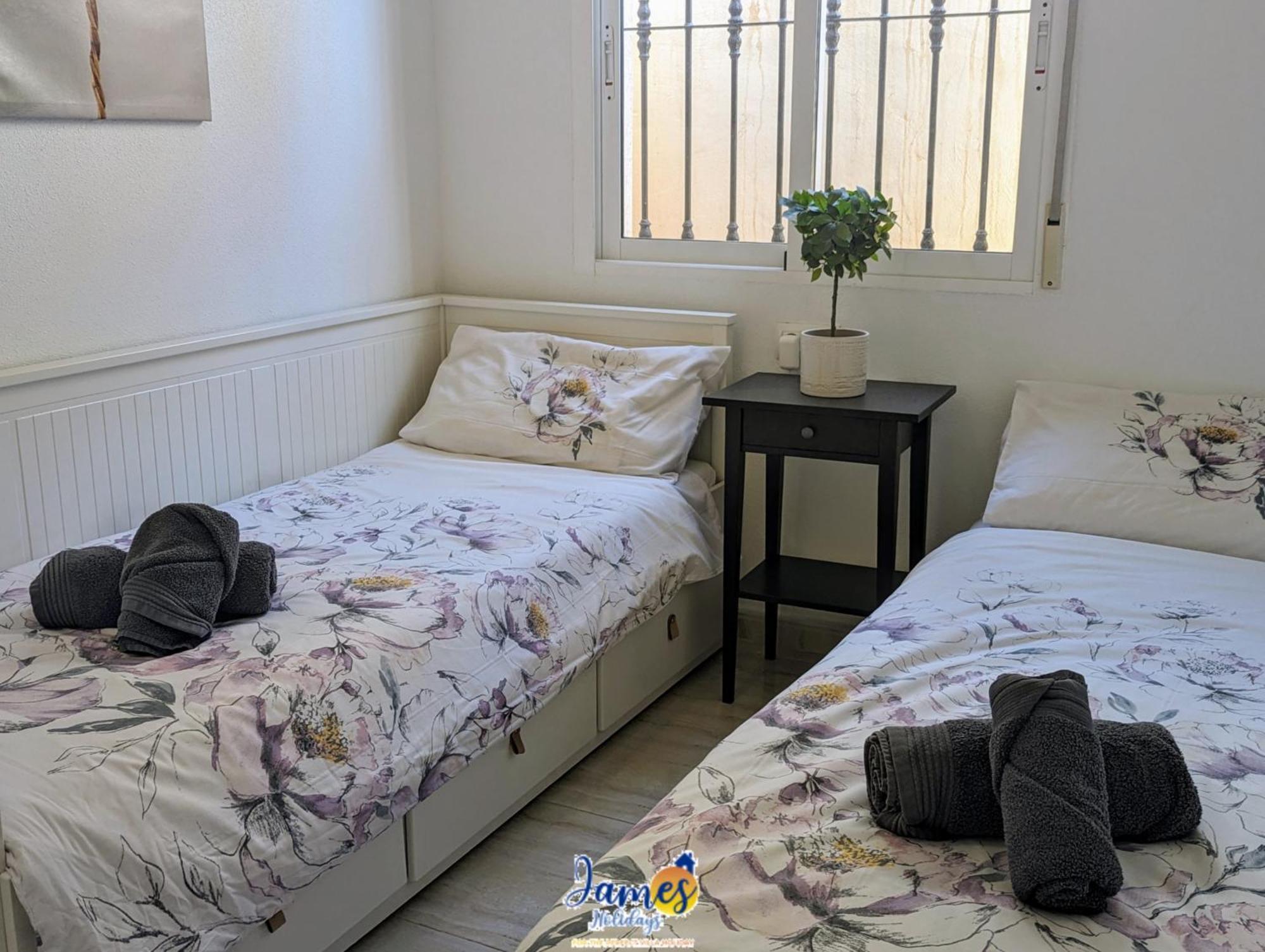 Brisa Golf Ii Ground Floor With 2 Comm Pools Eb6 Apartment