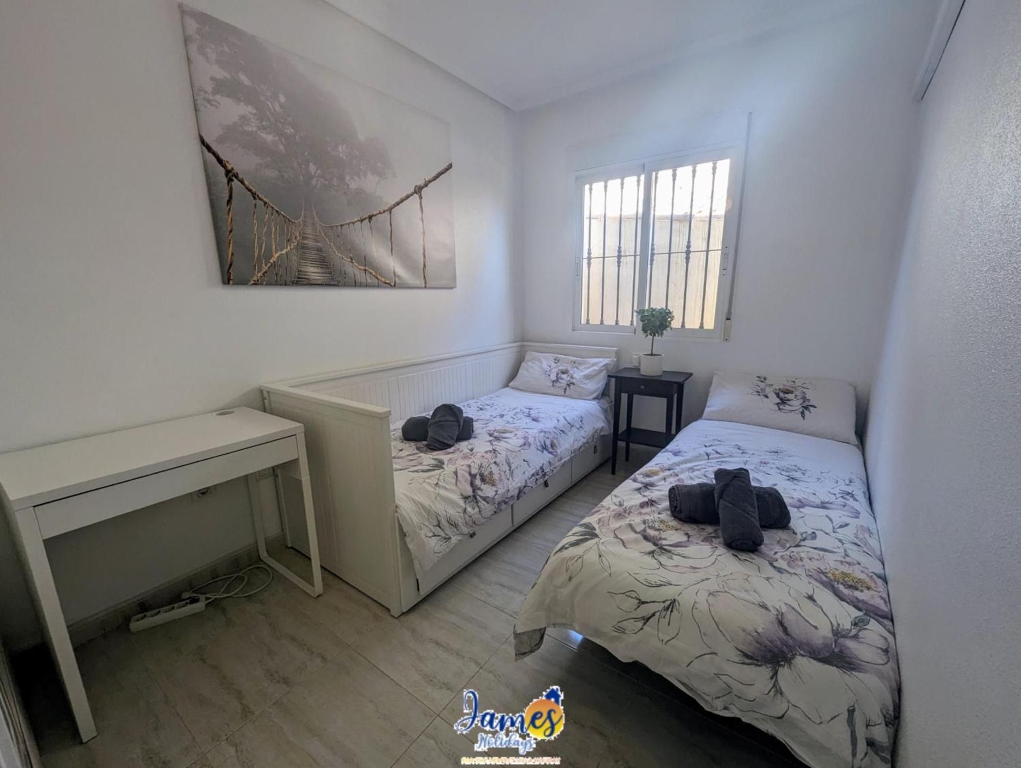 Brisa Golf Ii Ground Floor With 2 Comm Pools Eb6 Apartment