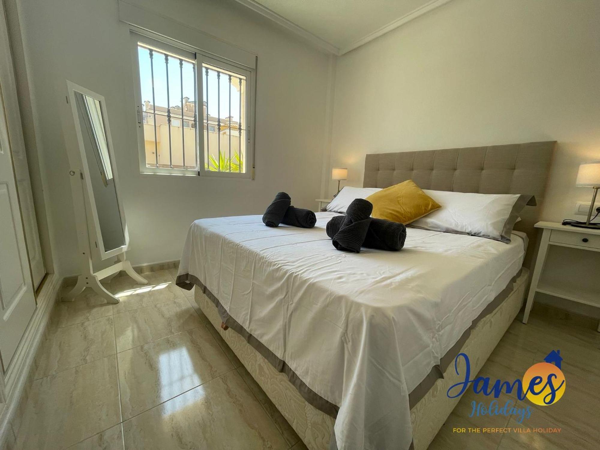 Brisa Golf Ii Ground Floor With 2 Comm Pools Eb6 *