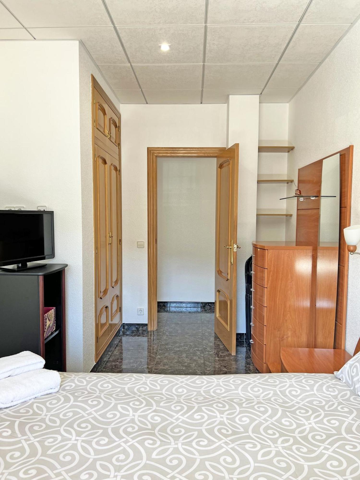 A 100m De La Playa. 2 Hab. A/c Apartamento Alicante