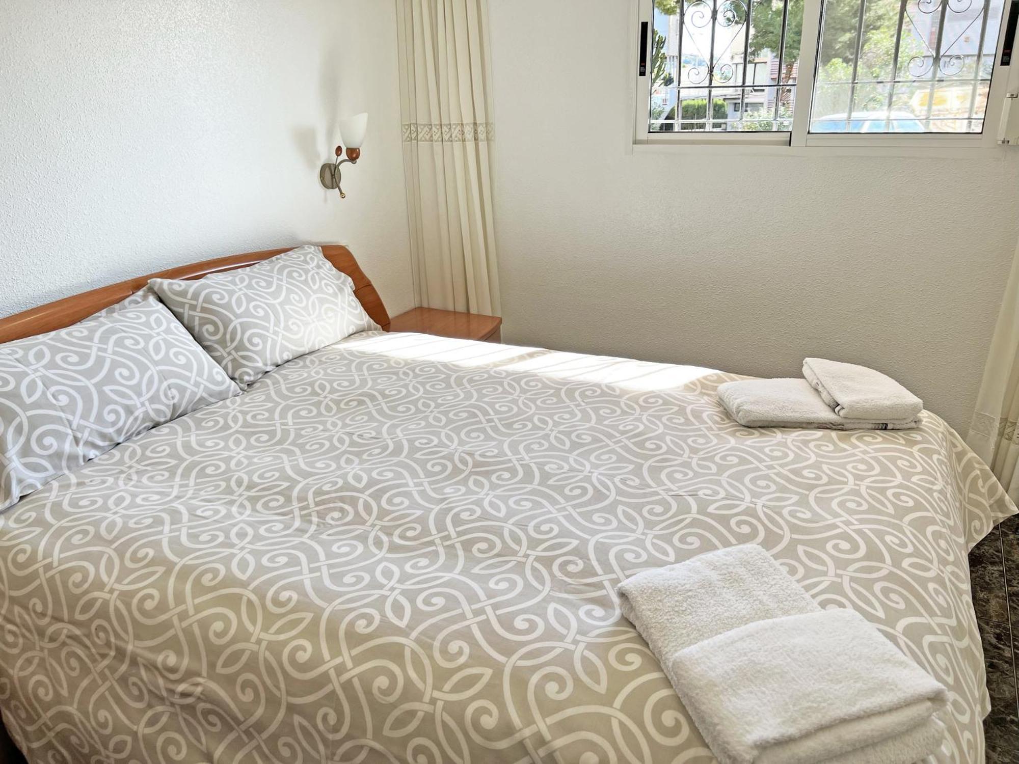 A 100m De La Playa. 2 Hab. A/c Apartamento Alicante