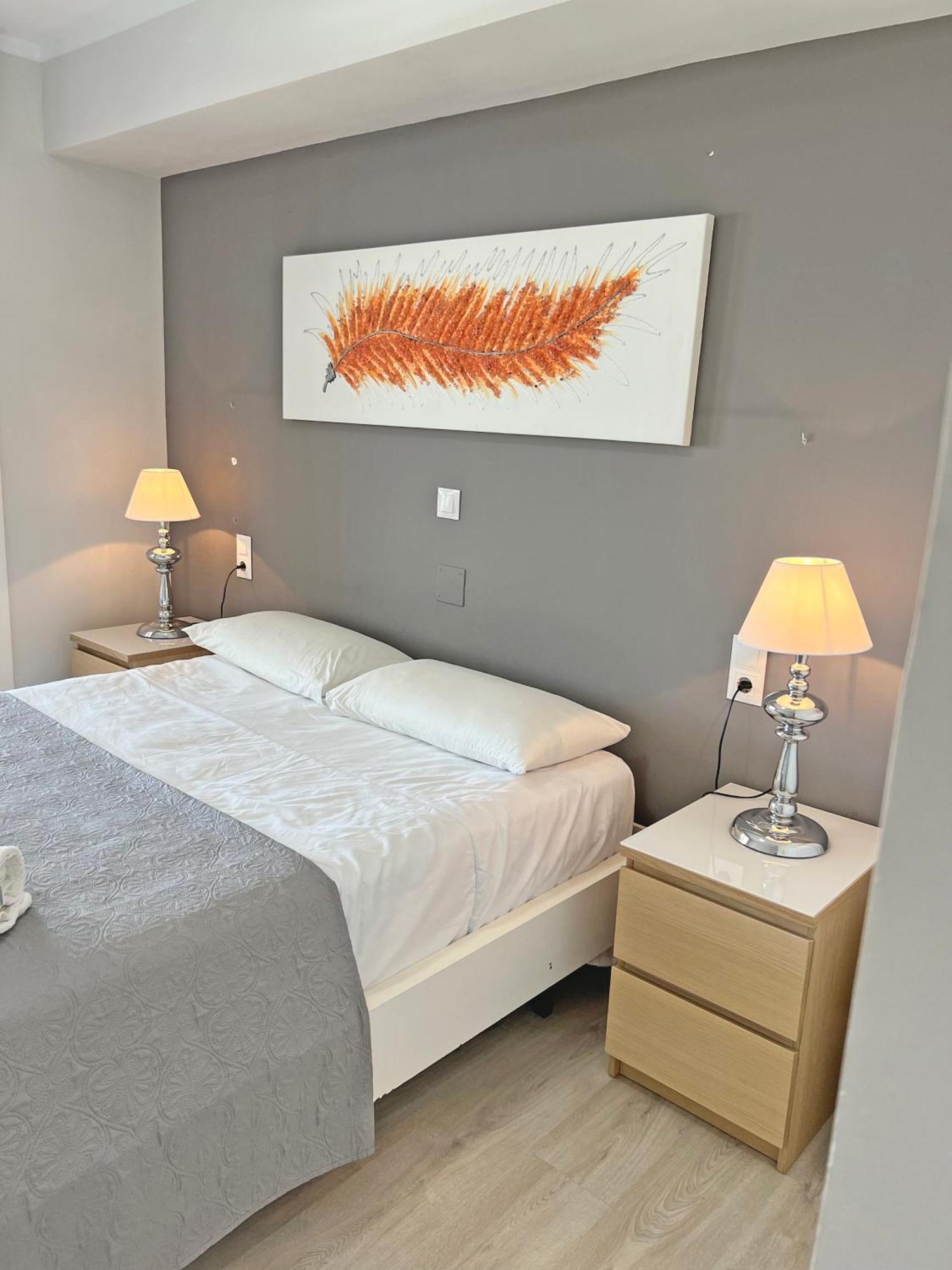 Lujo En La Playa. Parking Gratis Apartamento