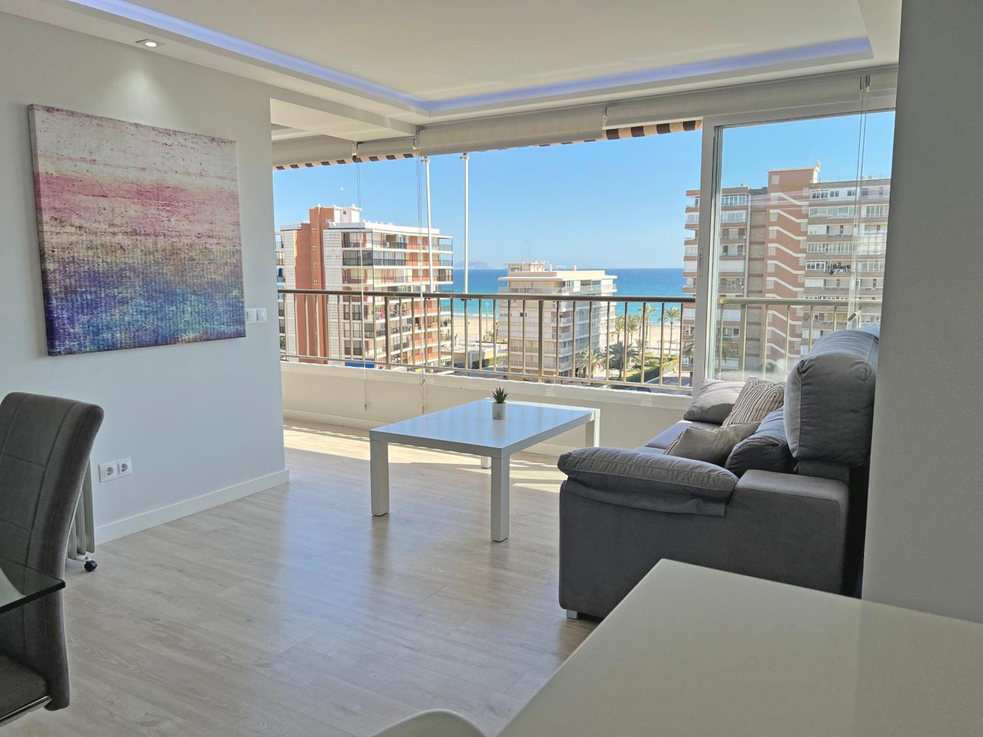 Apartamento Lujo En La Playa. Parking Gratis