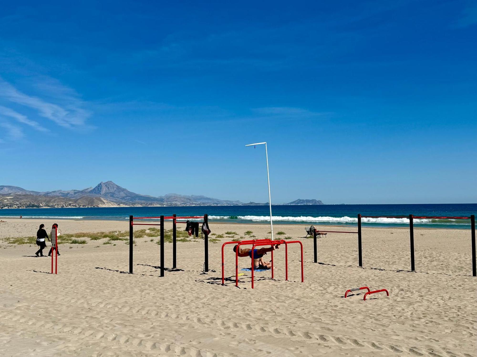Vistas Al Mar, Piscina Y Playa Alicante